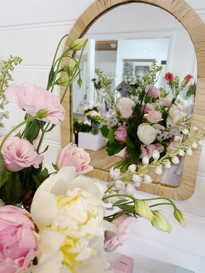 Cellar Daisy, Florist in Wellington