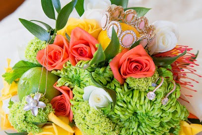 Evergreen Elegance, Florist in Dunedin