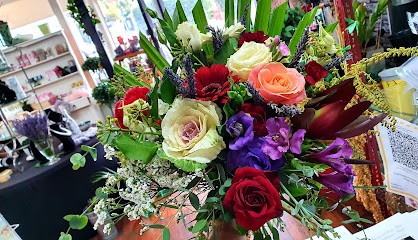 Simply Flowers & Events, Florist in Dunedin