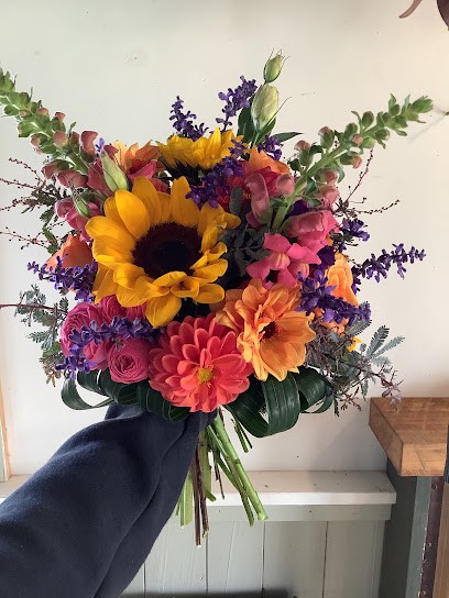 In Season Flowers, Florist in Matamata