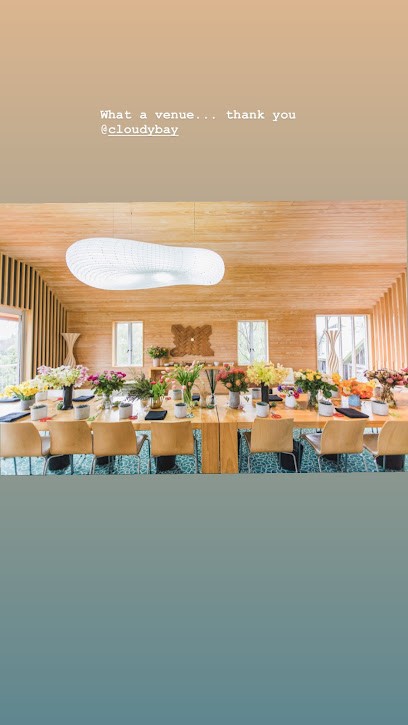 Pink Poppie Designer Florist, Florist in Blenheim